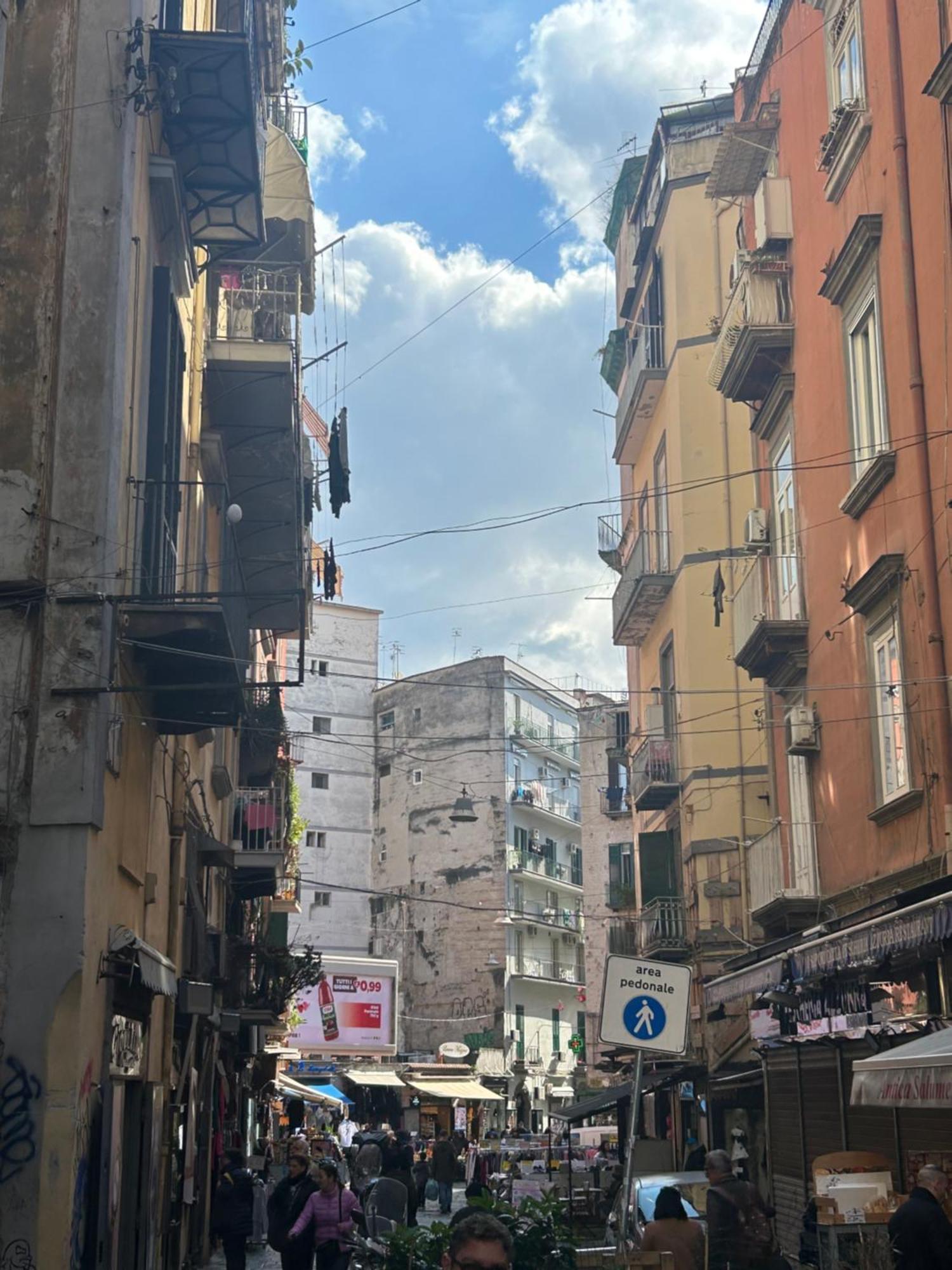Triple Centro Storico Da Peppe * Naples